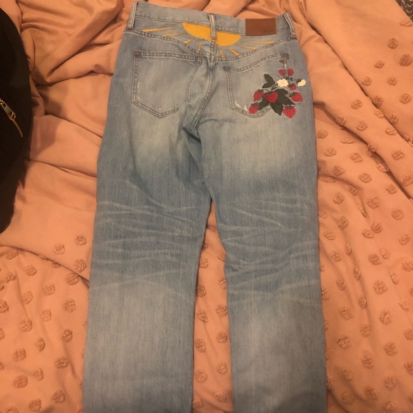 Madewell Strawberry Summer Denim Jeans - Picture 5 of 6